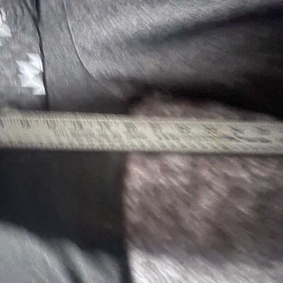 Volcom Henley Sweater Men’s Medium Gray Long Sleeve Lightweight Pocket Pullover - Picture 6 of 14